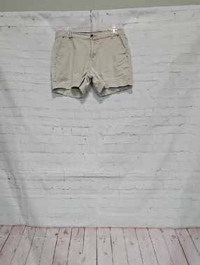 one 5 one Women's Flat Front Tan Shorts